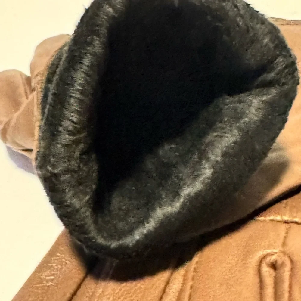 GLOVES Women’s Gloves Brown Faux Leather Bows Fur Lined Soft Driving Fashion EUC